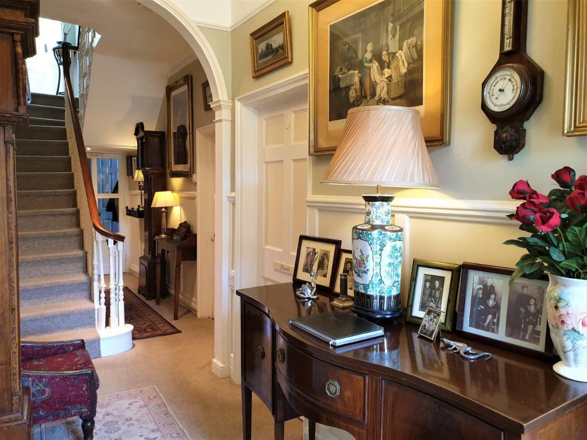 Saint Hilda'S House Bed and Breakfast Whitby Buitenkant foto
