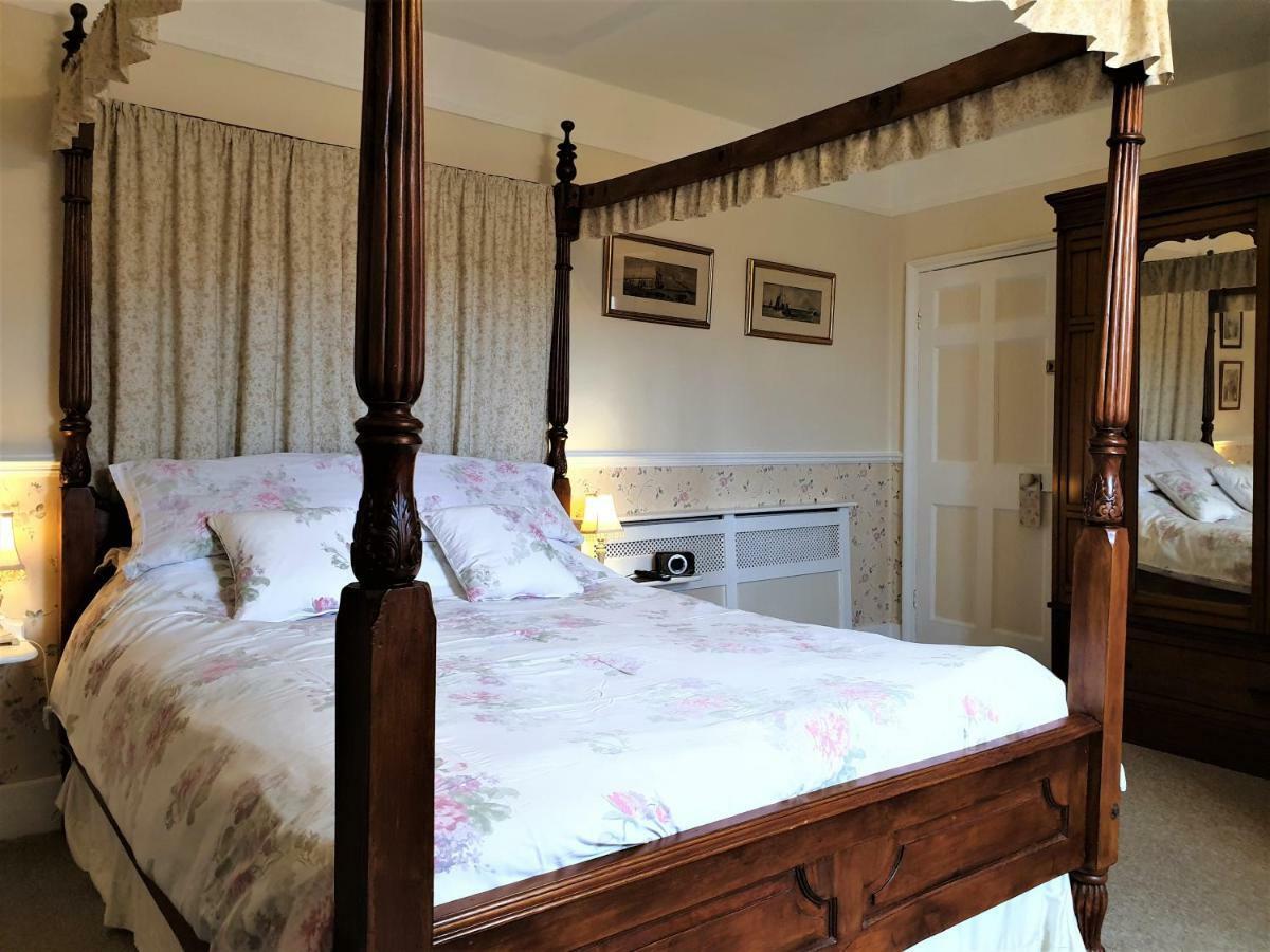 Saint Hilda'S House Bed and Breakfast Whitby Buitenkant foto