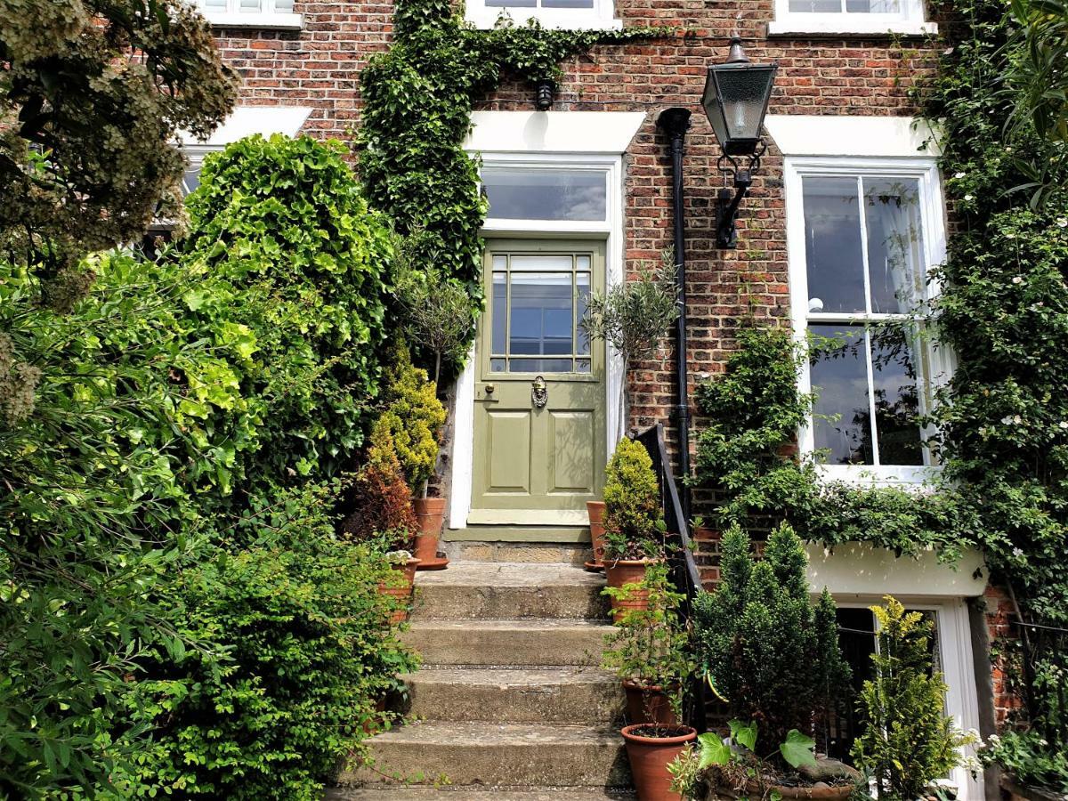 Saint Hilda'S House Bed and Breakfast Whitby Buitenkant foto